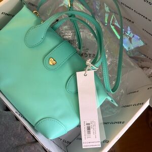 Stoney Clover Lane Pouchette 02 Lagoon